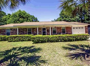 2614 Green Bay Dr, Pensacola, FL 32526