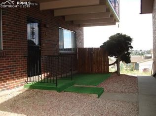 434 Valley High Circle C-6, Colorado Springs, CO 80910