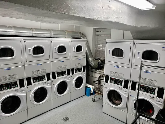 Rented by Cooper & Cooper Real Estate | media 4