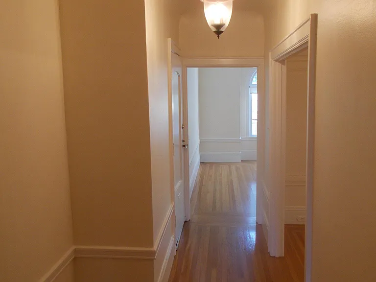 2822 Lyon St — Photo 8