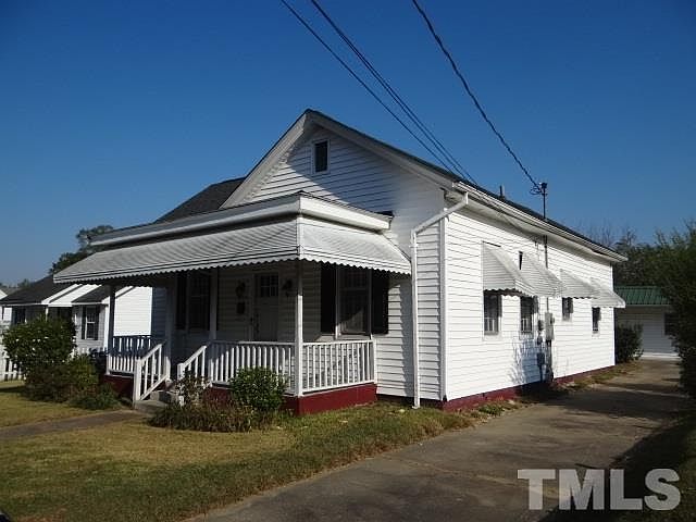 For Sale: 410 N 5th Street, Smithfield, NC 27577-4026
