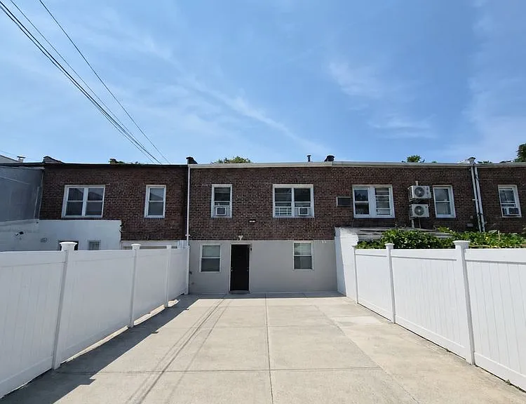 24-41 82nd St #2 — Photo 8