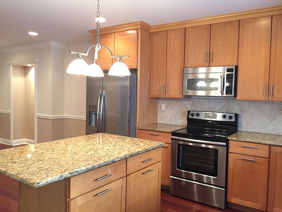 1st image of 1017 S 19th St #1