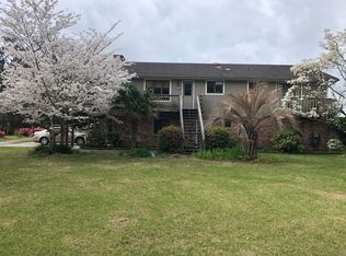 188 Wallace Rd, Beaufort, NC 28516