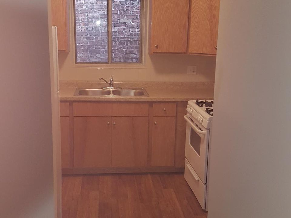 1st image of 1028 S Oak Park Ave #3