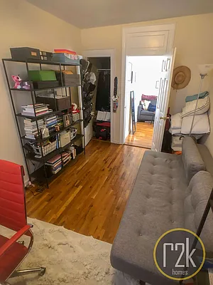 Rented by Realty 2000 Corp | media 23