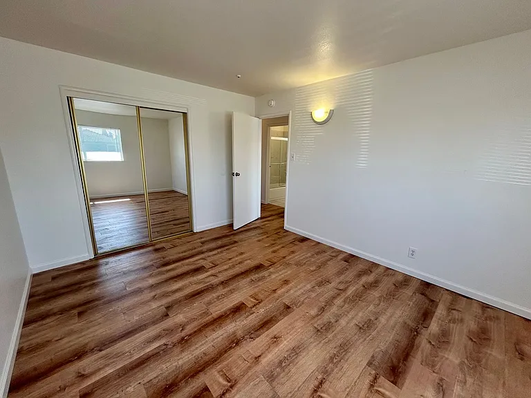 15380 Ruggles St — Photo 13