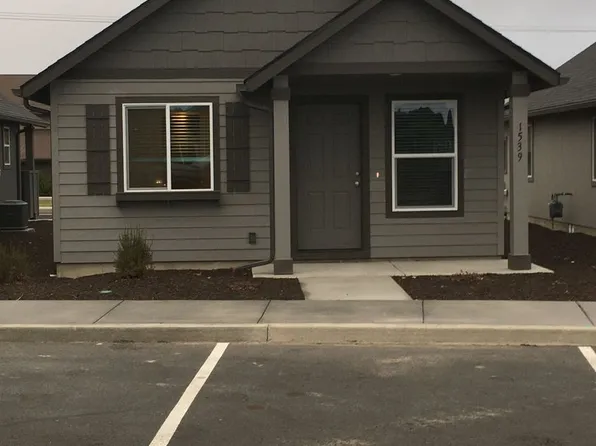 1539 SW 36th Loop, Redmond, OR 97756