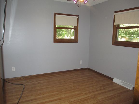 2nd image of 515 E Dayton Street