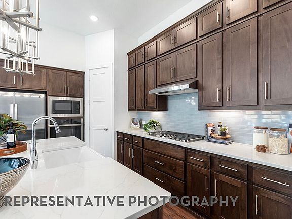 7th image of this home