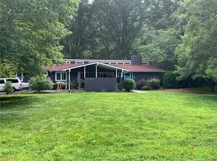 1830 Davis Rd, Davidson, NC 28036