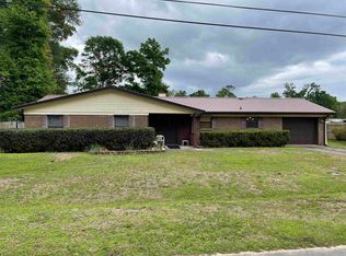 4652 Evelyn St, Pace, FL 32571