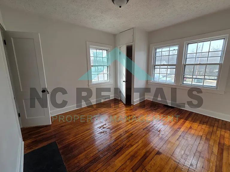 1318 Front St — Photo 7