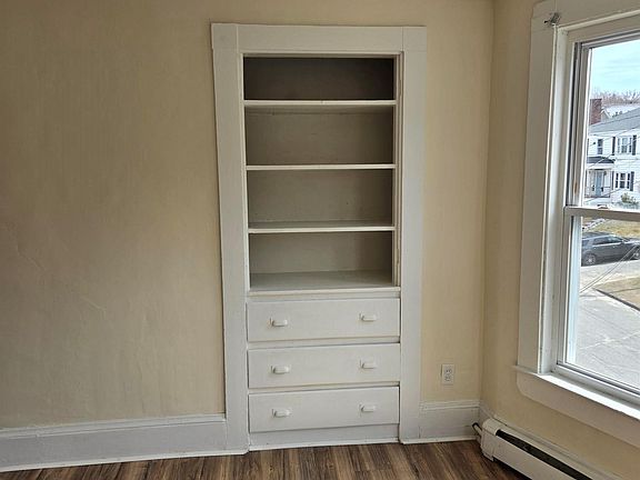 3rd image of 62 Cook St #3