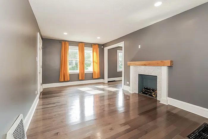 121 Westmoreland Ter — Photo 2
