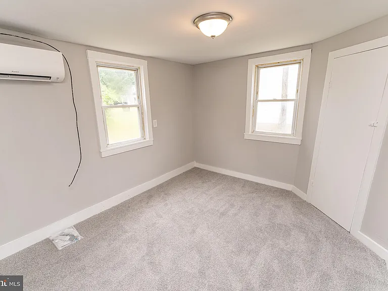 113 Davis Ln — Photo 22