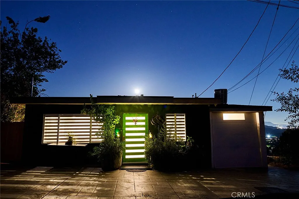 1 bed, 903 sqft, $5,000 — Photo 3