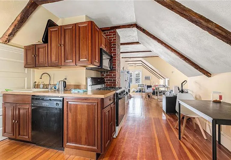 117 Elmgrove Ave #3 — Photo 1