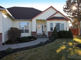 375 SE Soft Tail Loop, Bend, OR 97702