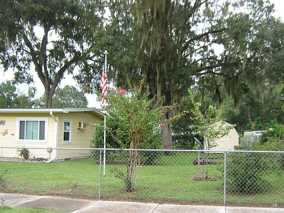 3rd image of 11937 Hale St
