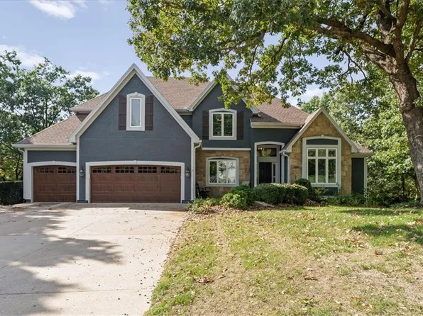 6400 Gladstone Dr, Shawnee, KS 66218