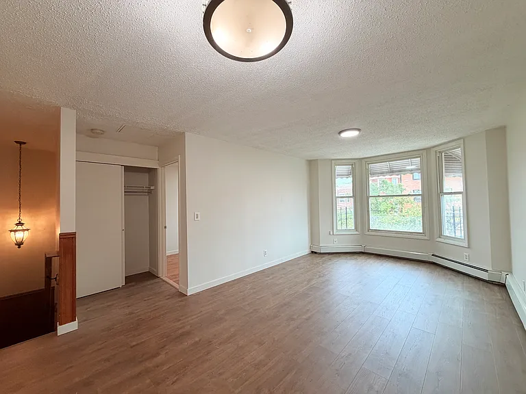 1029 Kelly St #2 — Photo 7