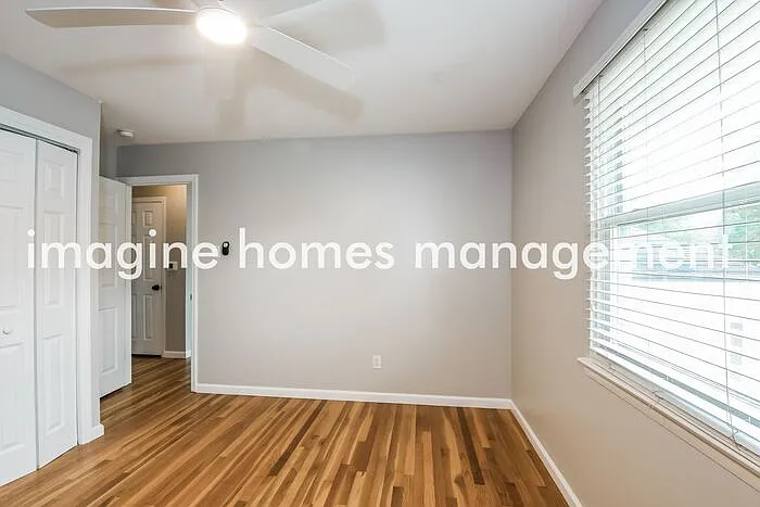 11946 Glenvalley Dr — Photo 10
