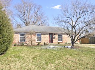 10813 Golden Dr, Louisville, KY 40272