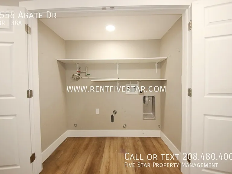 1555 Agate Dr — Photo 21
