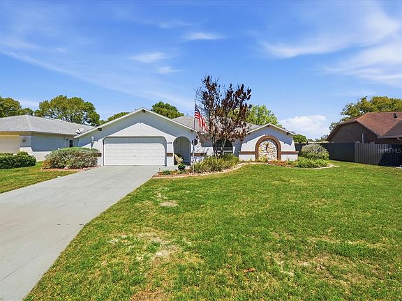 2nd image of 4298 Craigdarragh Ave