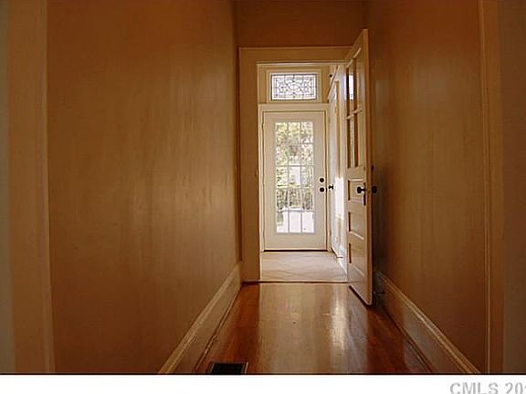 5th image of 12 Todd St