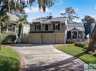 16 Coventry Close, Savannah, GA 31411