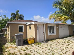 1078 Highview Rd, Lake Worth, FL 33462