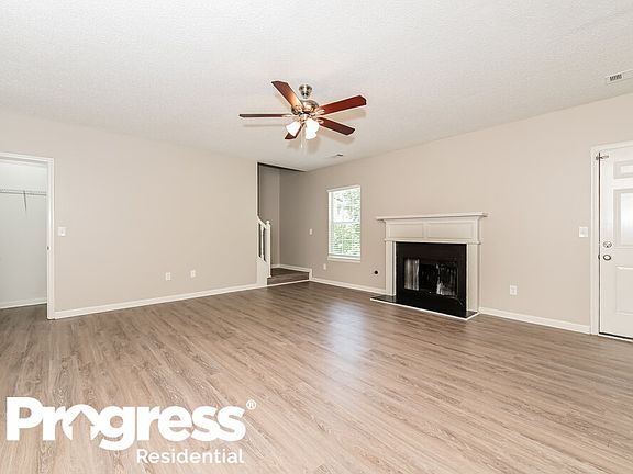 4th image of 716 Breanna Dr