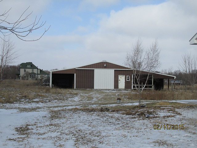 2nd image of 57072 Deerhaven Dr
