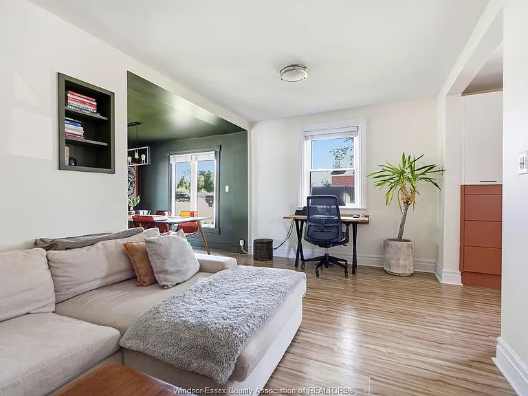 395 Brighton Rd — Photo 5