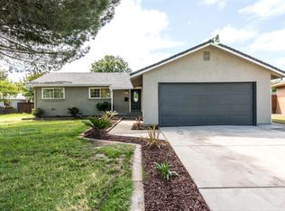 7233 Cromwell Way, Sacramento, CA
