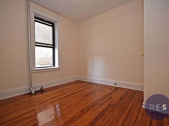 5th image of 4121 7th Ave #1D