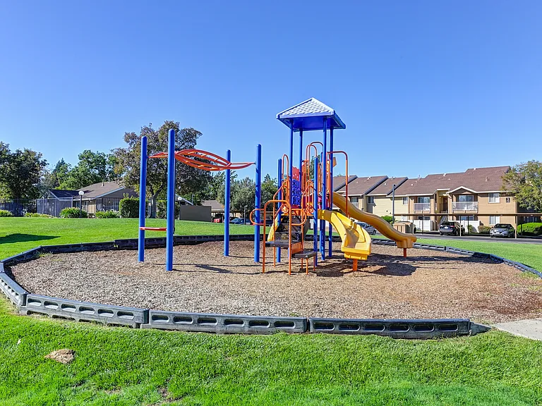 Playground On-site