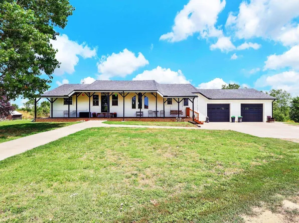300 SE 40th St, El Dorado, KS 67042