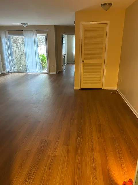 1 bed, 1000 sqft, $1,550 — Photo 3
