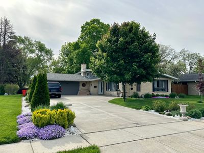 749 Diane Ave, Elgin, IL, 60123