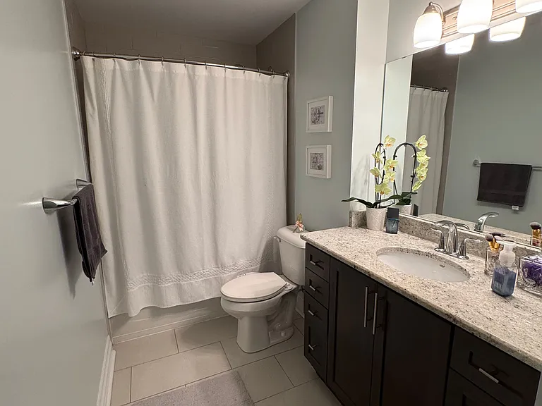 240 Villagewalk Blvd #610 — Photo 29