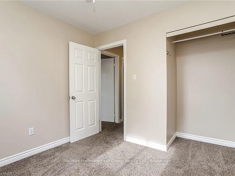 957 Fairbanks Rd — Photo 24