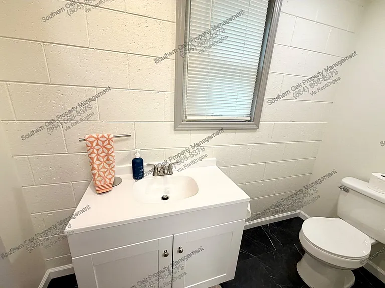 11 Mizzen Ln — Photo 11