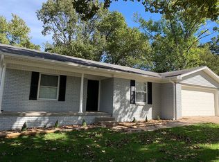 16 Carmen Ct, Jacksonville, AR 72076