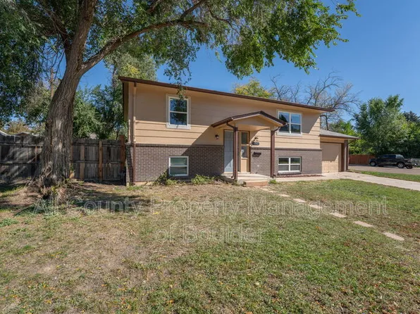 1542 Lamplighter Dr, Longmont, CO 80504