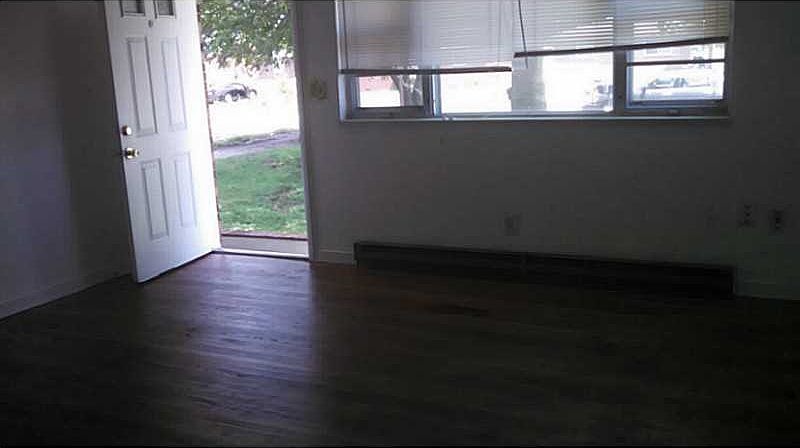 2nd image of 1321 Credle Rd #B
