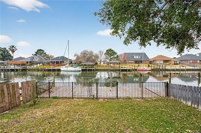 500 Marina Dr — Photo 21