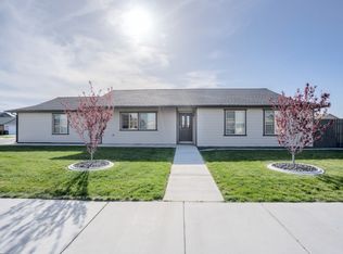 3909 Milagro Dr, Pasco, WA 99301